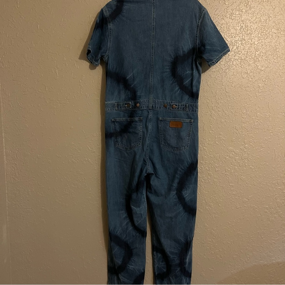 Wrangler Tie Dye Denim Coveralls Size Medium - Picture 6 of 8